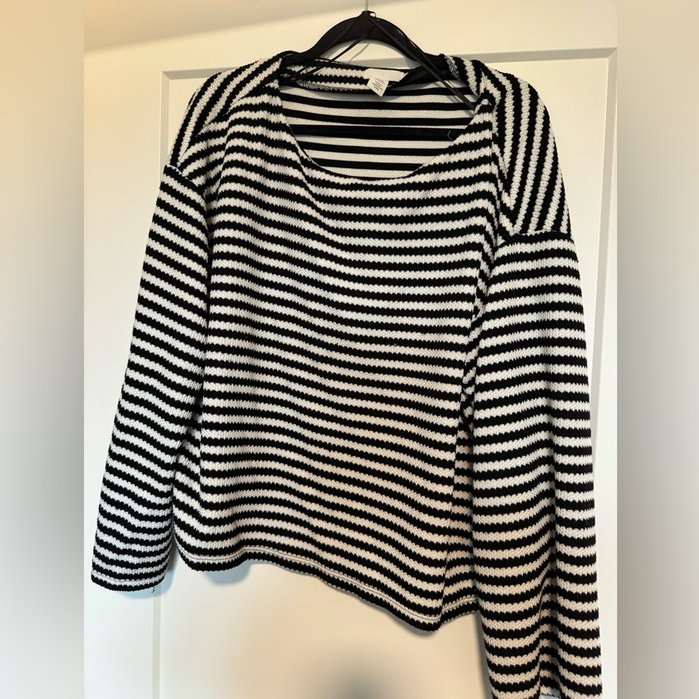 H&M Slouchy Top